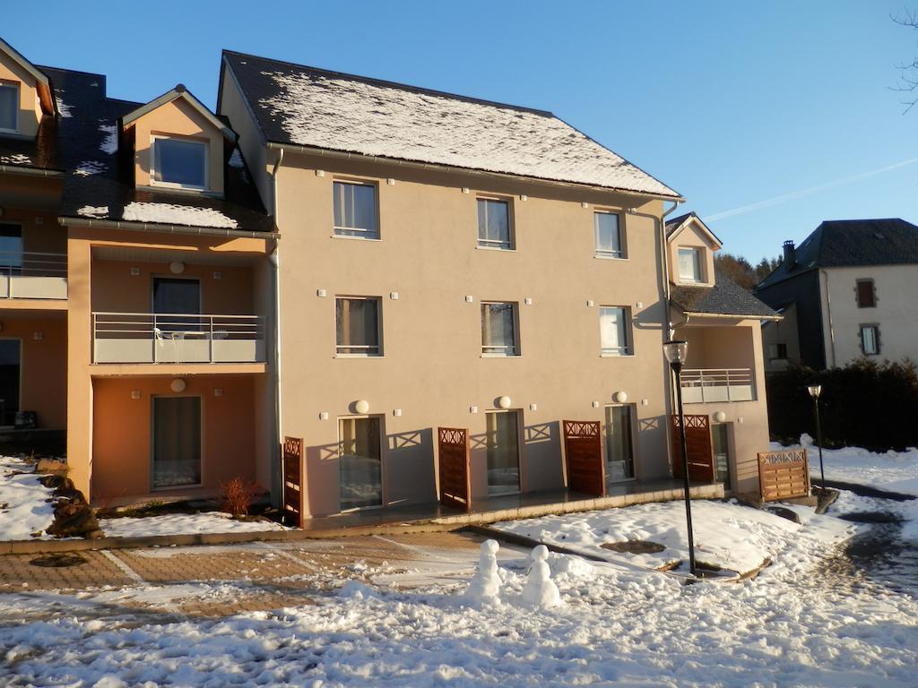 الشقق الفندقية Picherandeفي  Aux Balcons Du Sancy المظهر الخارجي الصورة