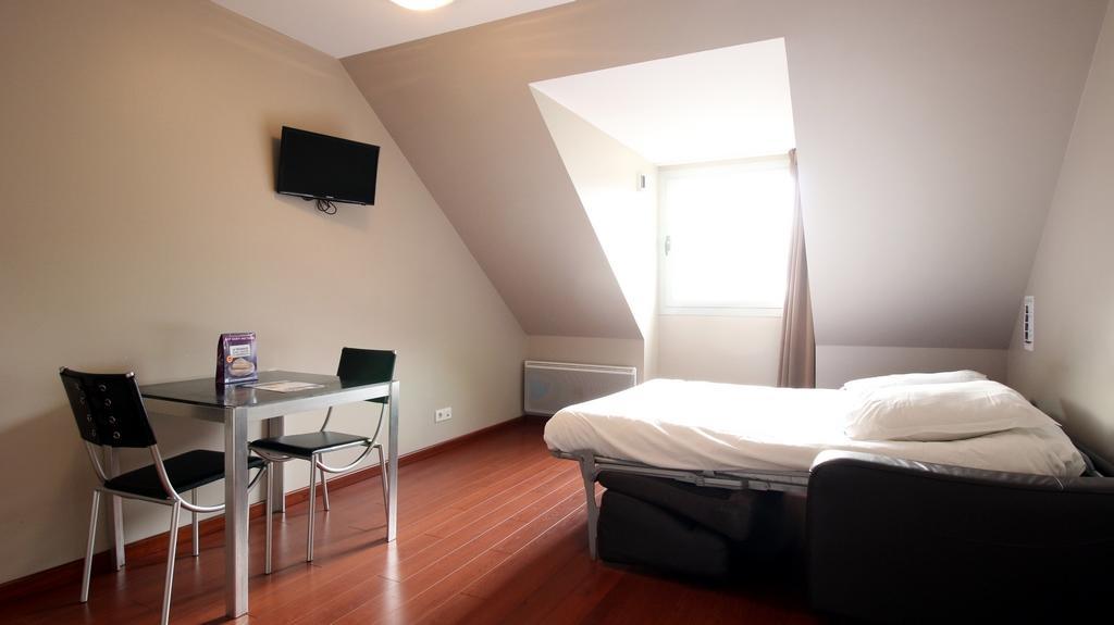 الشقق الفندقية Picherandeفي  Aux Balcons Du Sancy المظهر الخارجي الصورة